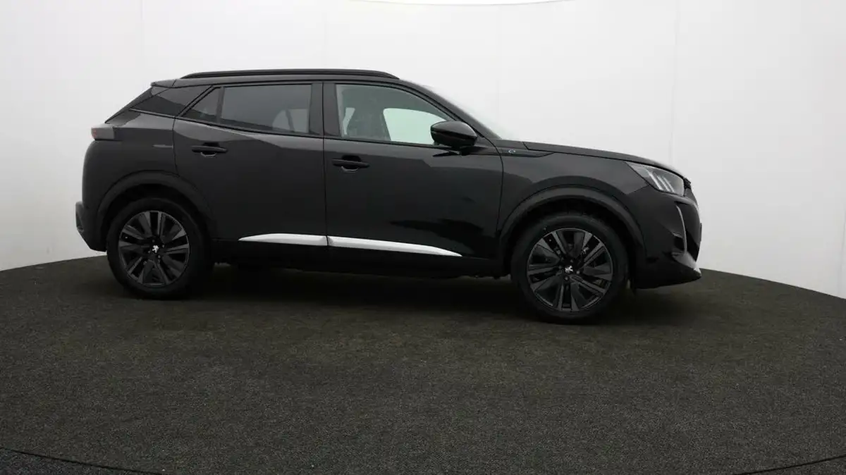 2022-peugeot-2008-suv-e-gt-premium-big-39