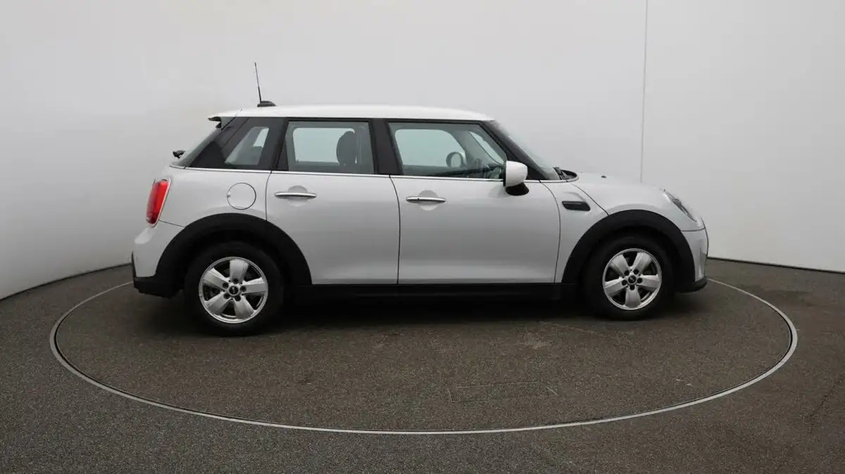 2021-mini-cooper-15-cooper-classic-hatchback-5d-auto-big-8
