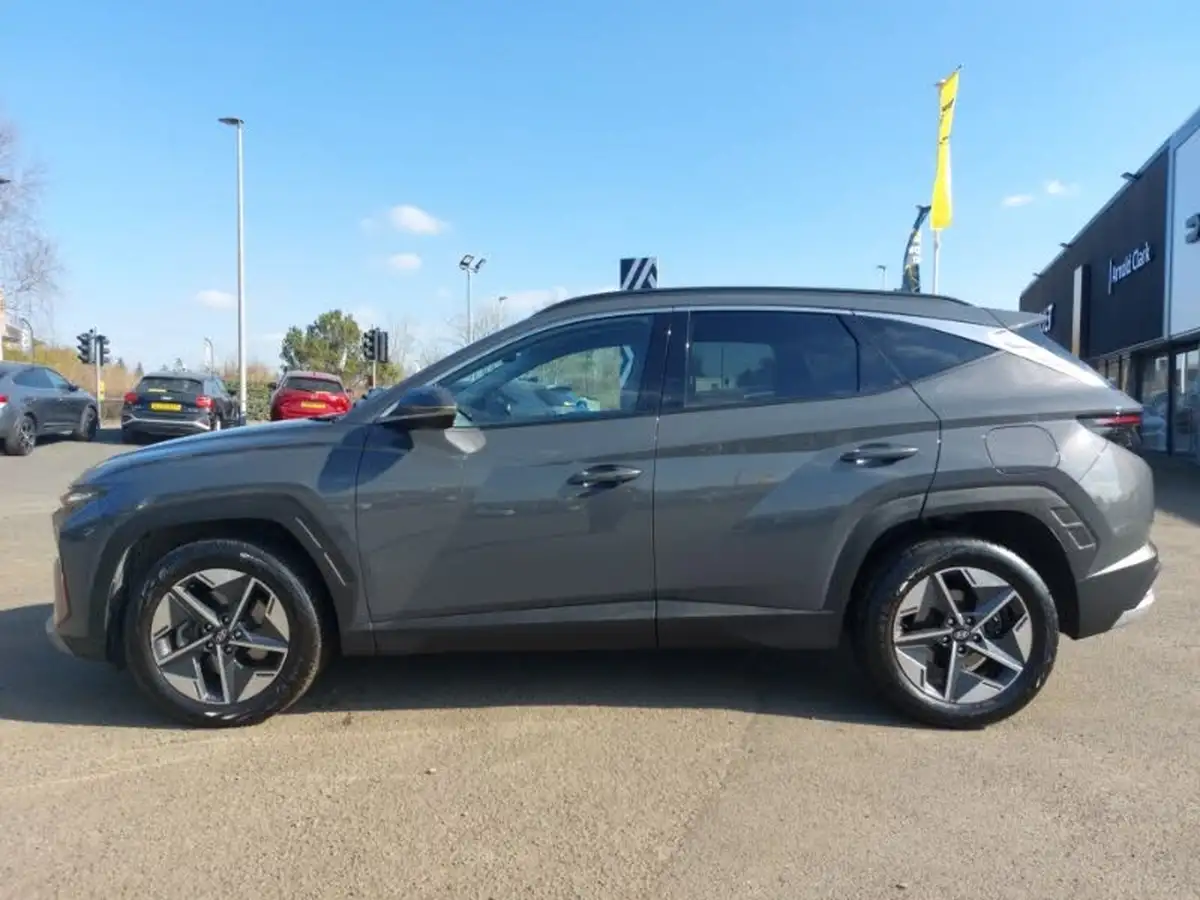 2024-hyundai-tucson-16-t-gdi-premium-160ps-two-tone-roof-big-3