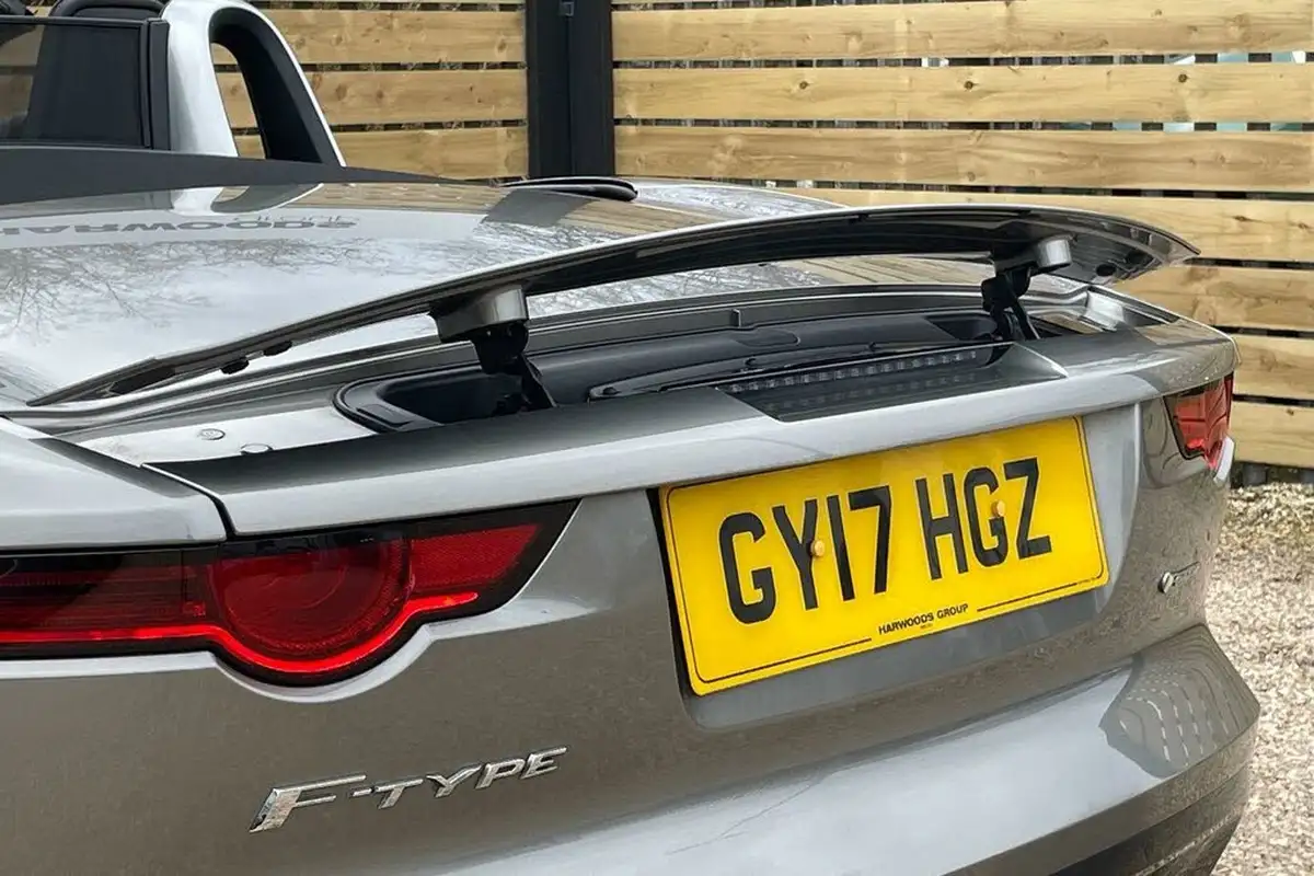 2017-jaguar-f-type-30-v6-sc-r-dynamic-380ps-convertible-auto-big-4