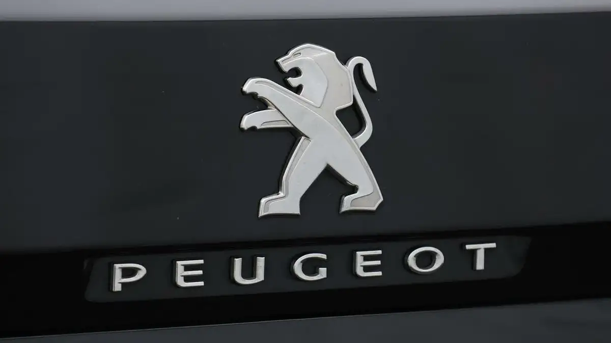 2022-peugeot-3008-suv-15-bluehdi-allure-big-22