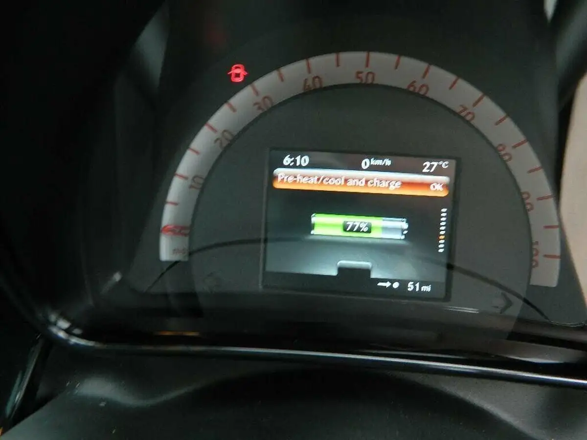 2020-smart-forfour-eq-prime-exclusive-big-34
