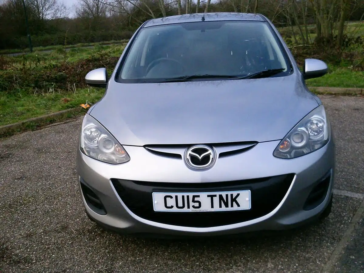 2014-mazda-mazda2-13-tamura-5d-big-1