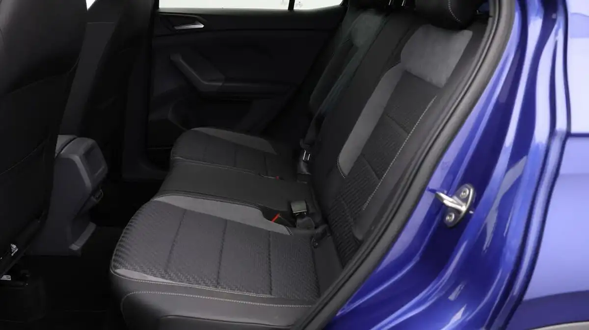 2020-volkswagen-t-cross-10-tsi-r-line-110ps-big-15