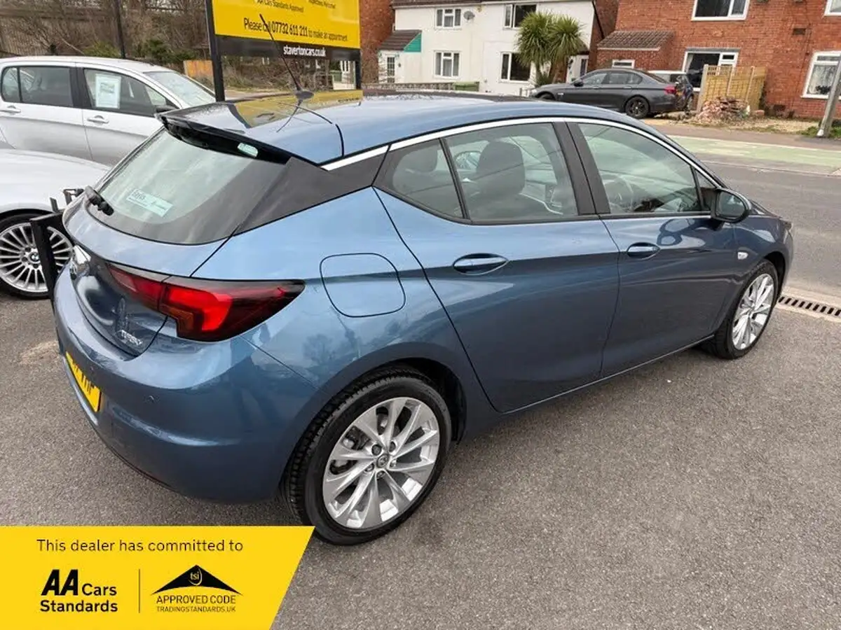 2017-vauxhall-astra-14i-16v-turbo-energy-big-2