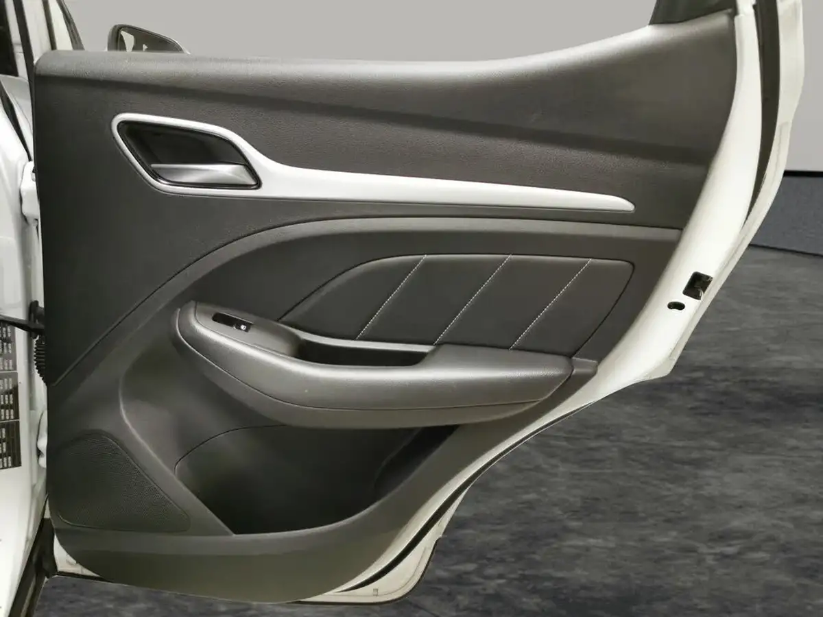 2019-mg-zs-suv-15-vti-tech-excite-105bhp-big-32