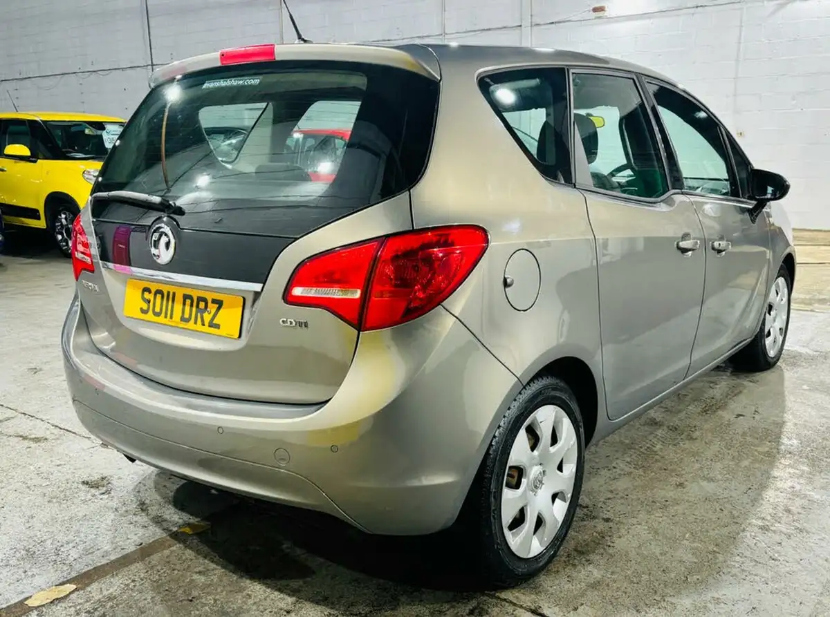 2011-vauxhall-meriva-17td-exclusiv-100ps-auto-big-3