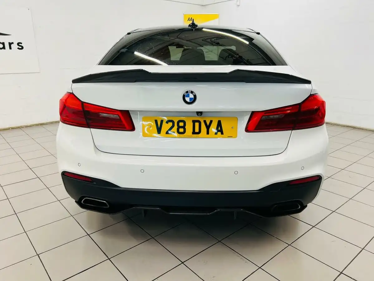 2017-bmw-5-series-30td-530d-m-sport-xdrive-saloon-4d-big-13