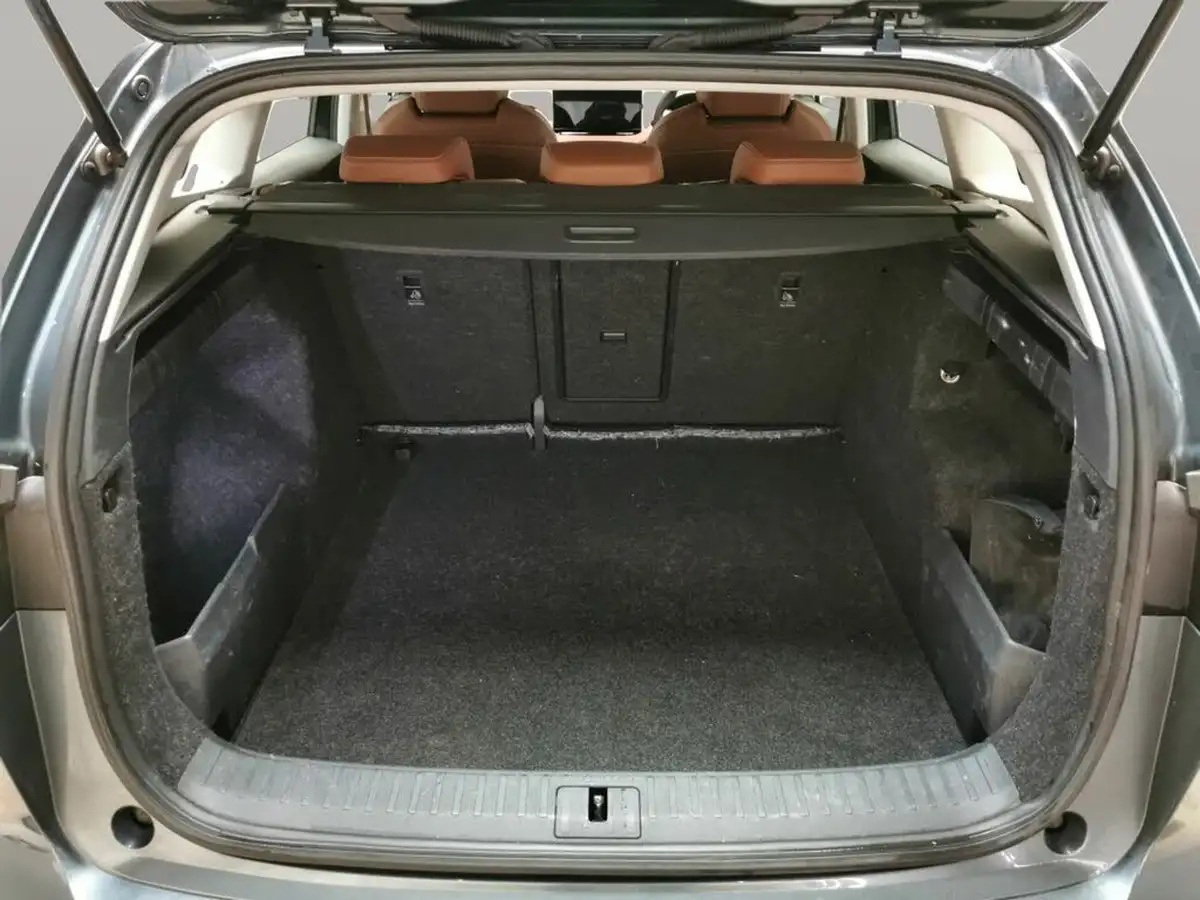 2021-skoda-enyaq-e-60-62-kwh-big-33