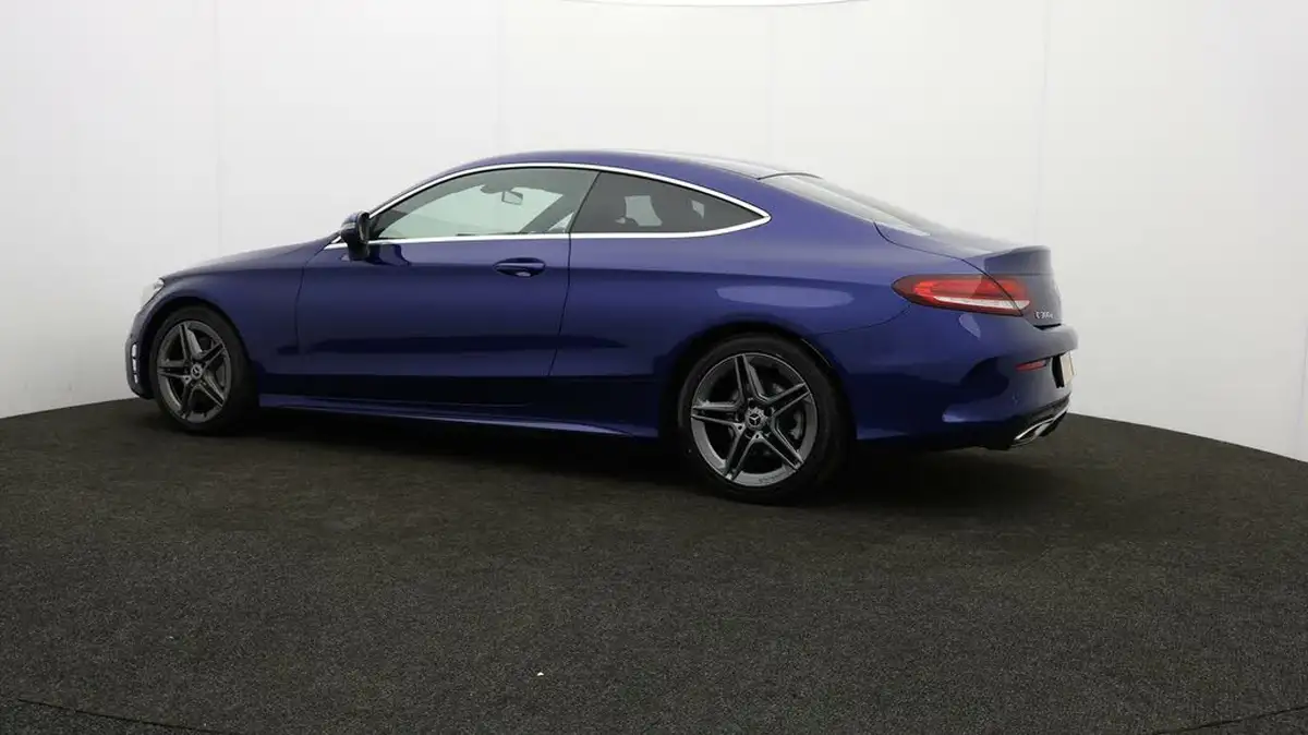 2020-mercedes-benz-c-class-20d-c300d-amg-line-244ps-coupe-2d-big-64