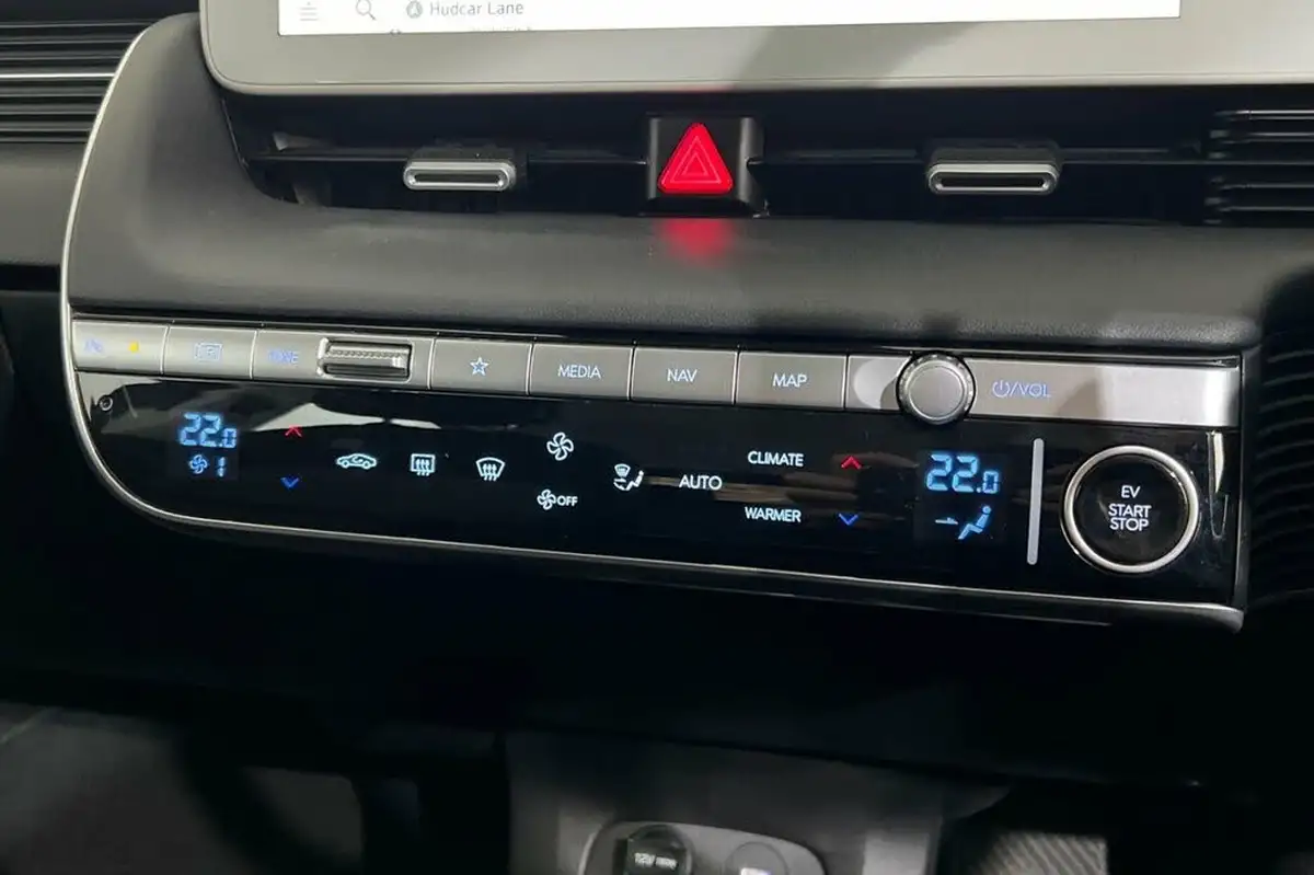 2021-hyundai-ioniq-5-e-premium-217ps-73kwh-rwd-big-35