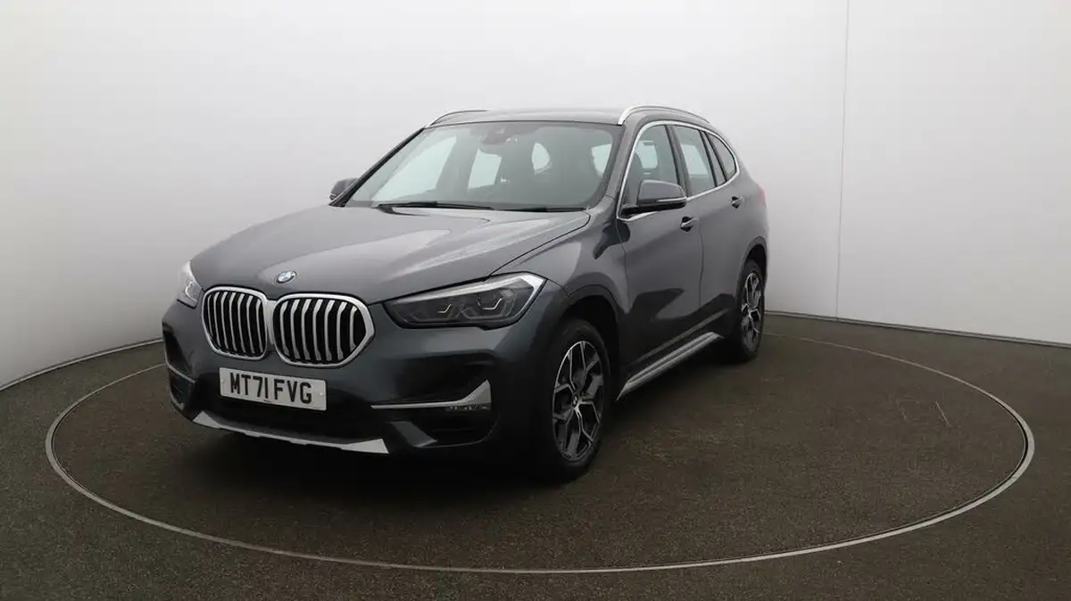 2021-bmw-x1-20-xdrive20i-xline-big-30