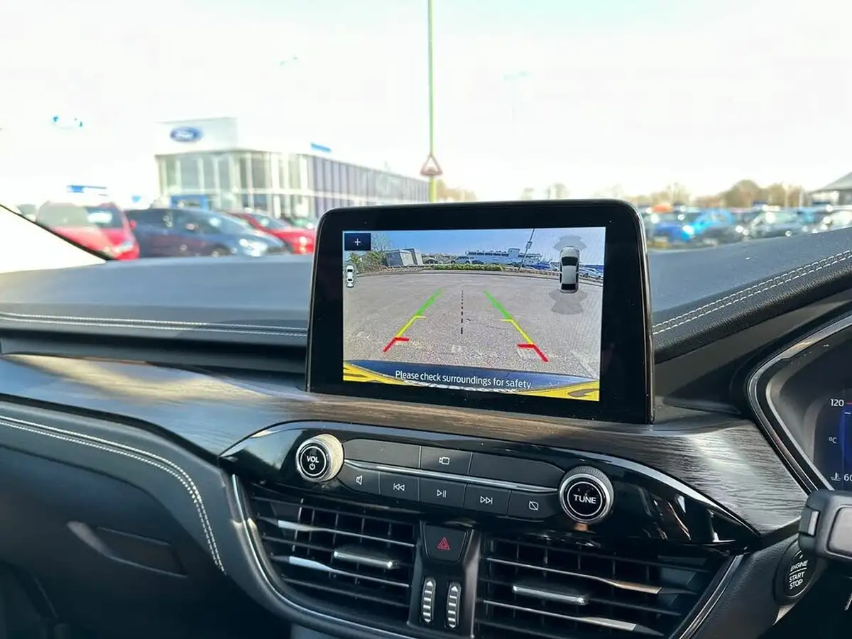 2024-ford-kuga-25t-vignale-190ps-fhev-big-39