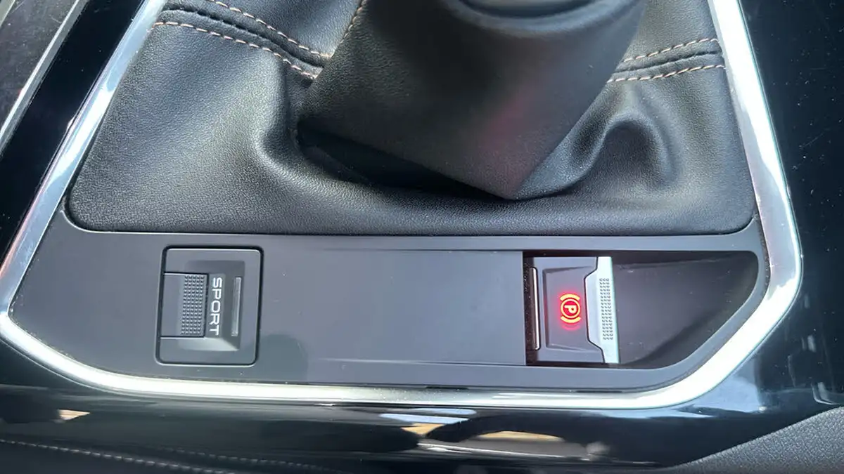 2020-peugeot-5008-suv-15-bluehdi-gt-line-big-20