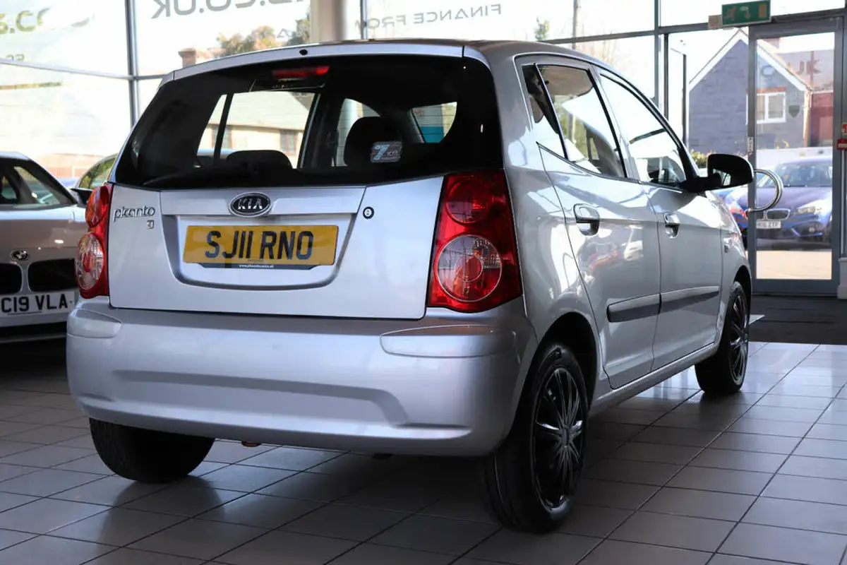 2011-kia-picanto-11-picanto-2-auto-big-7