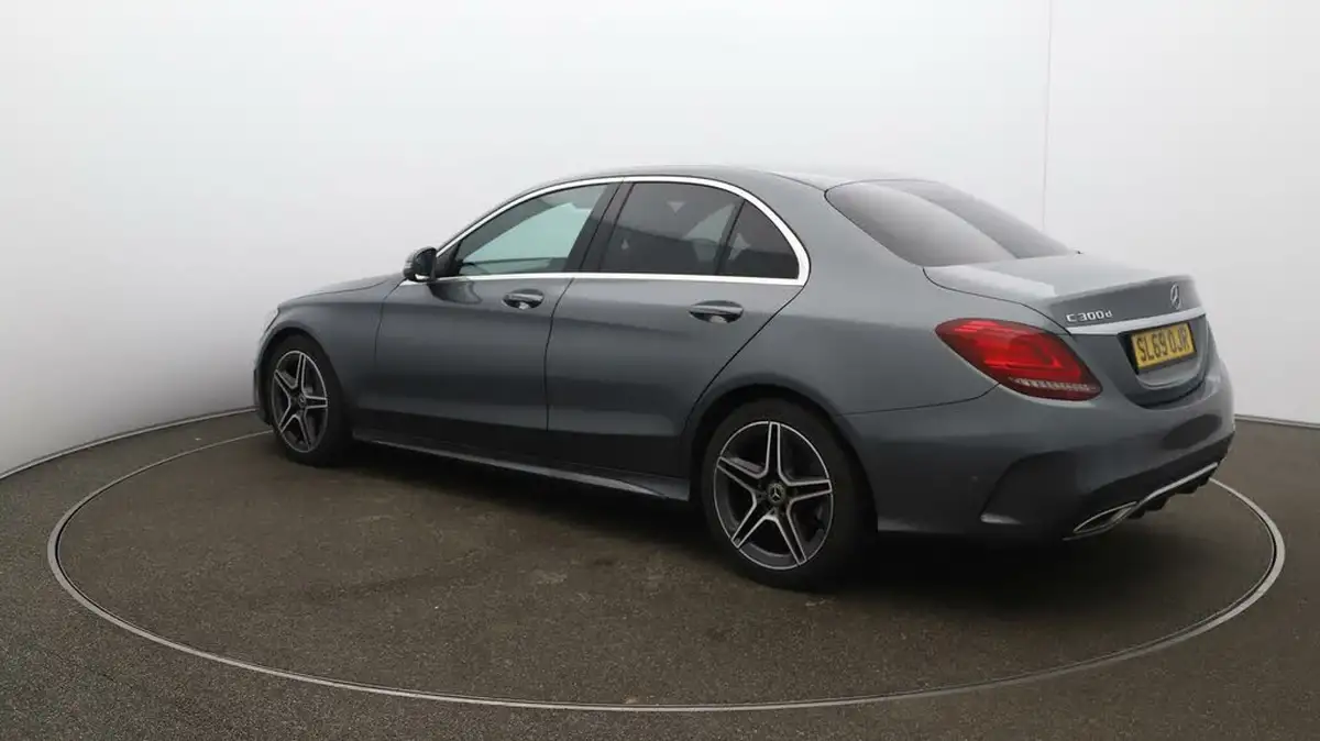 2020-mercedes-benz-c-class-20d-c300d-amg-line-edition-244ps-premium-saloon-4d-big-5