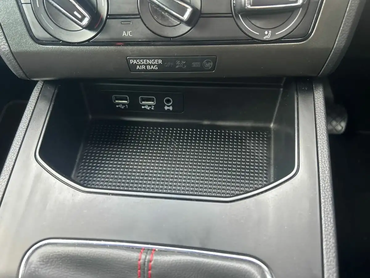 2019-seat-ibiza-10-tsi-fr-115ps-big-15