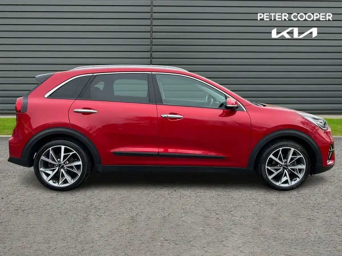 2022-kia-niro-16-gdi-4-139bhp-132kwh-big-3
