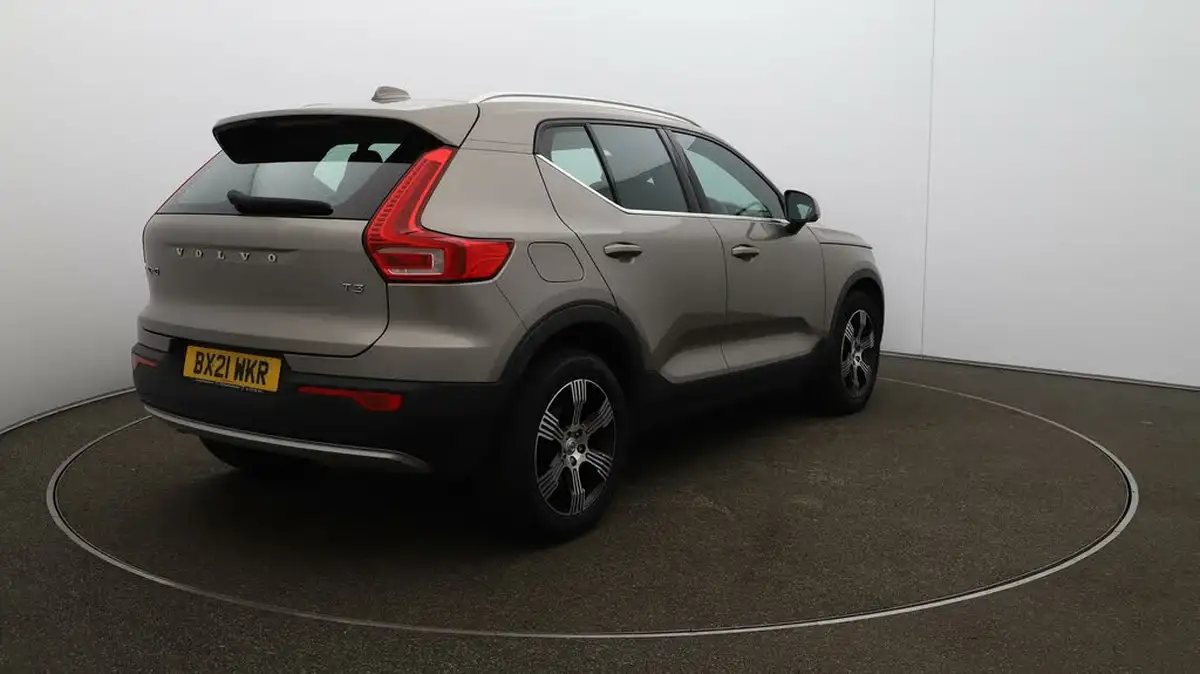 2021-volvo-xc40-15-t3-inscription-161bhp-auto-big-45