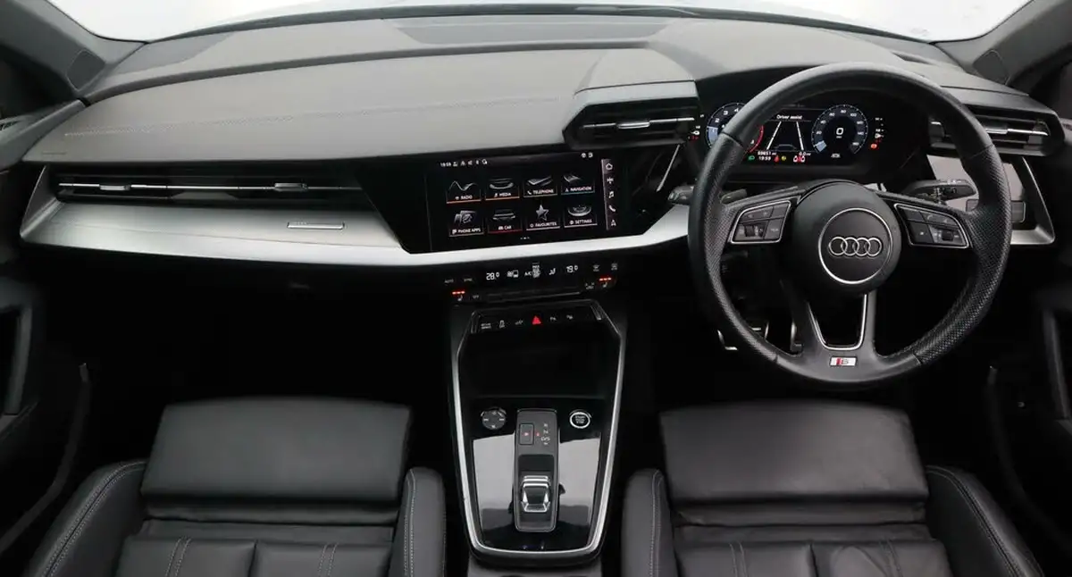 2021-audi-a3-14-40-tfsi-e-s-line-big-13