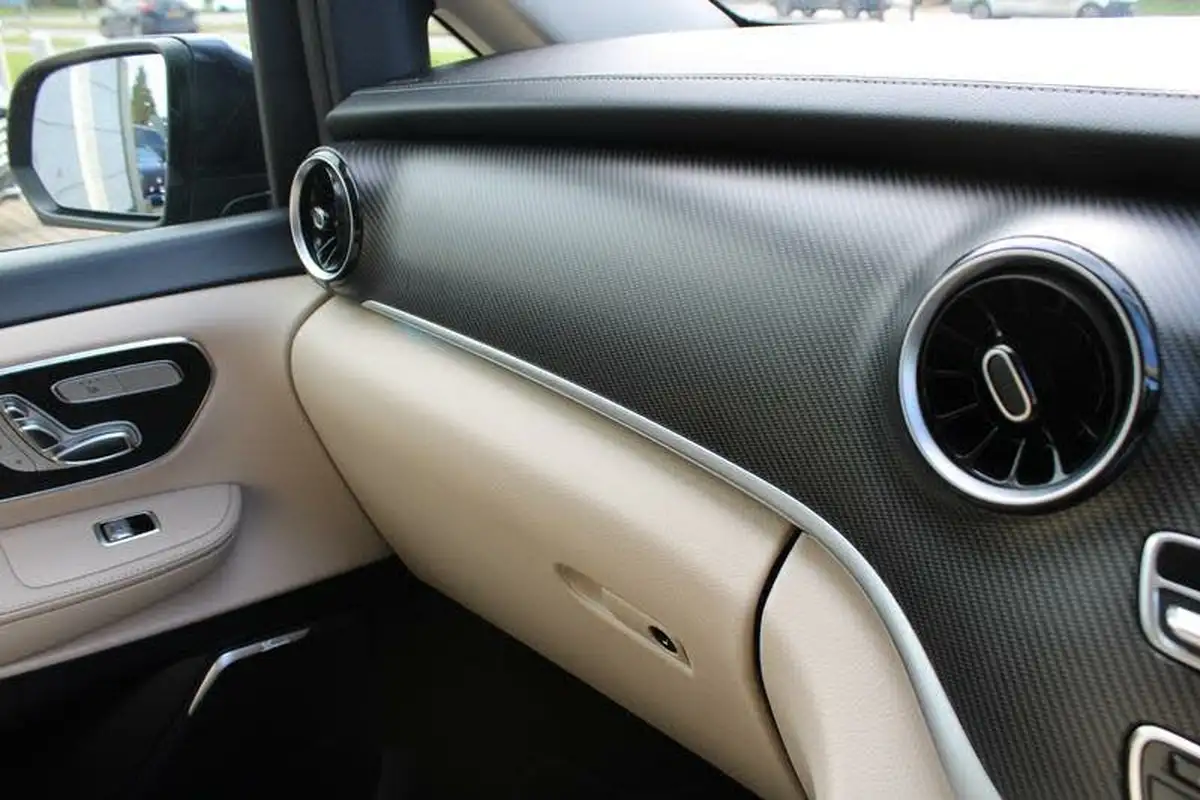 2019-mercedes-benz-v-class-20d-v220d-amg-line-extra-long-big-34