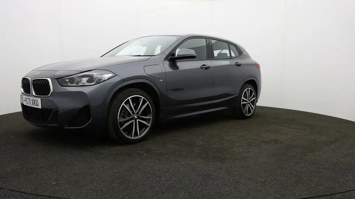 2021-bmw-x2-big-3