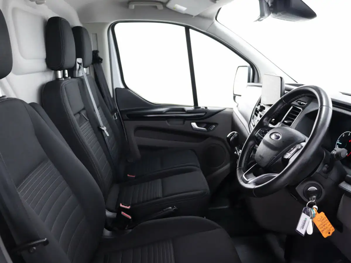 2022-ford-transit-custom-20tdci-300-l1h1-limited-130pseu6d-panel-van-big-33