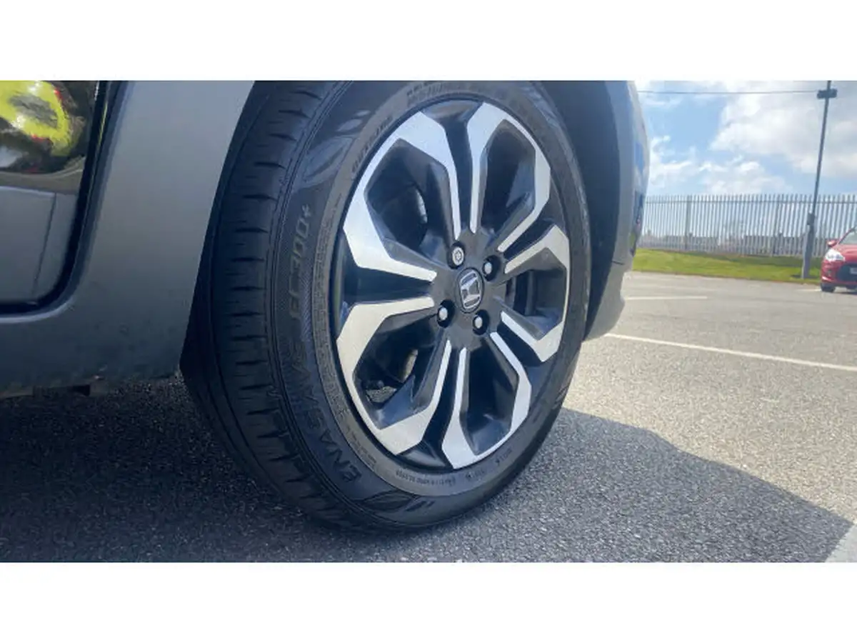 2023-honda-jazz-15-i-mmd-crosstar-ex-big-8