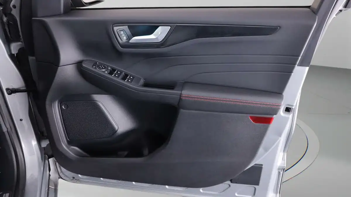 2022-ford-kuga-25t-st-line-x-edition-225ps-phev-big-15