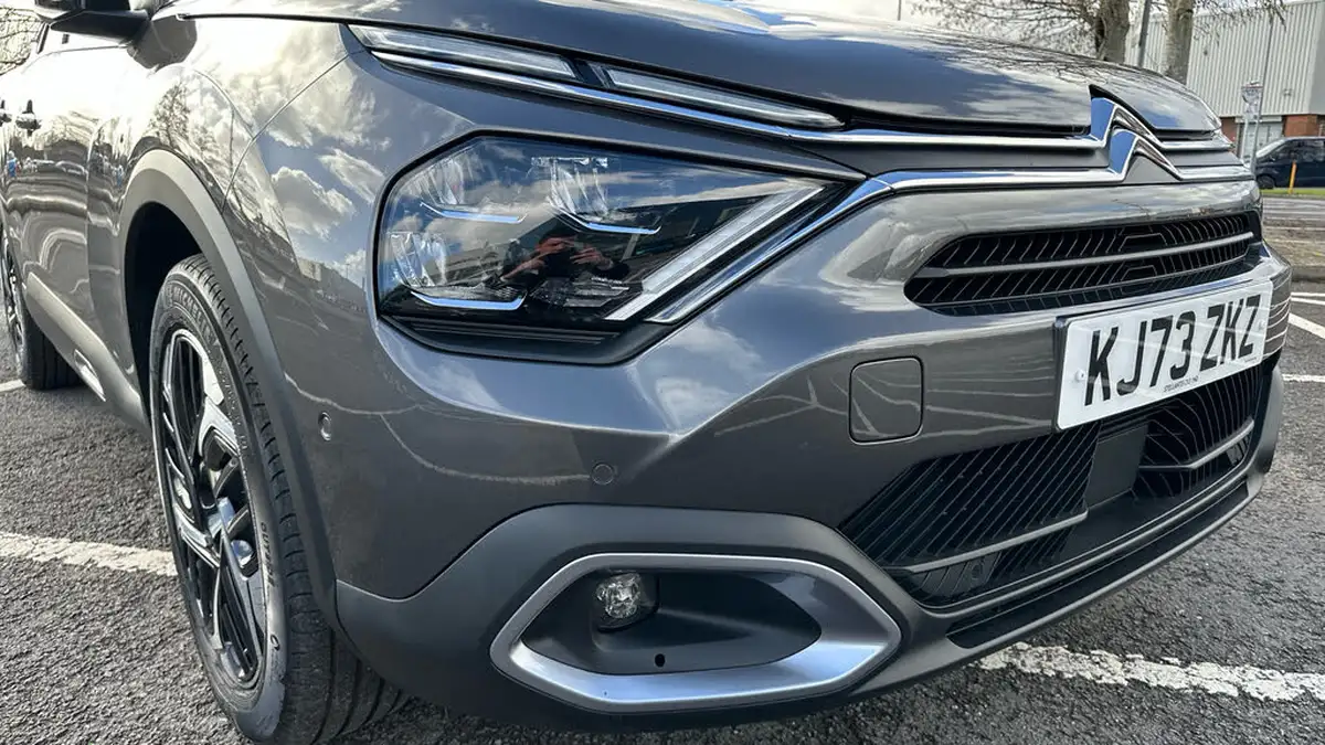 2024-citroen-c4-x-12-puretech-max-130ps-ss-eat8-big-46