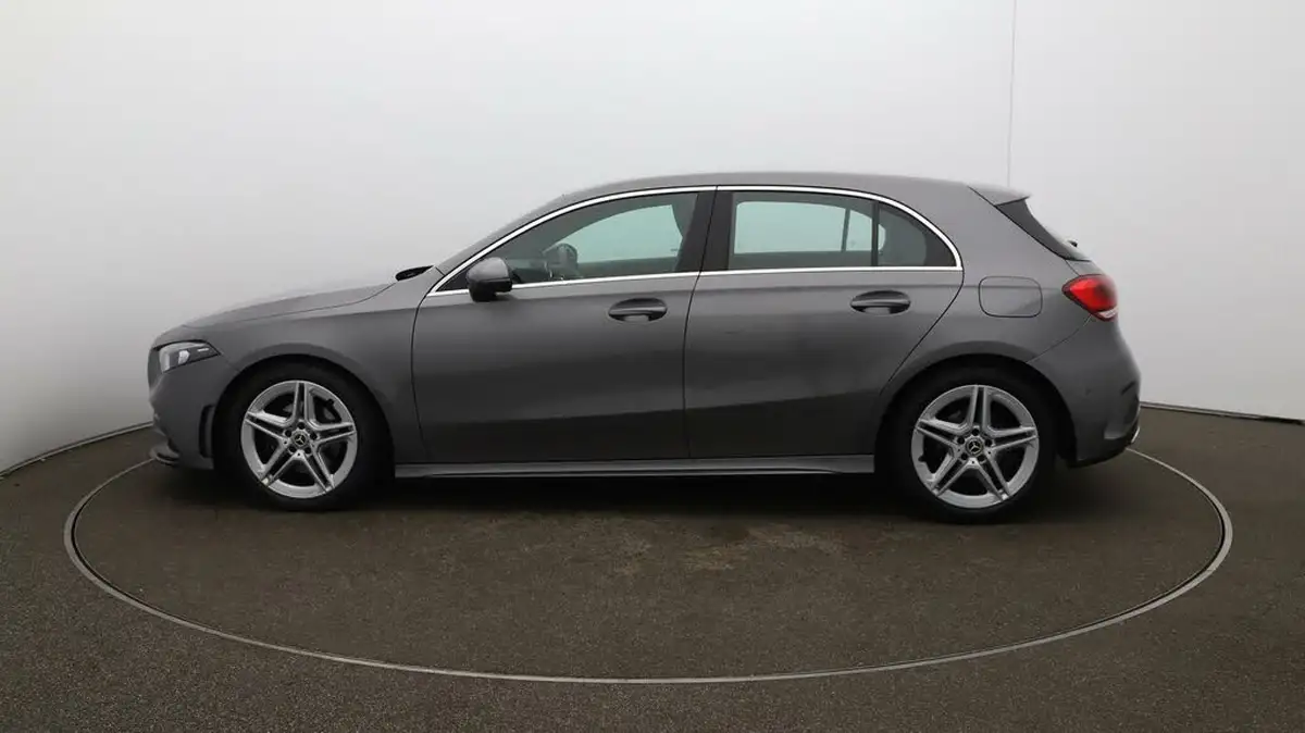 2019-mercedes-benz-a-class-15d-a180d-amg-line-executive-hatchback-5d-7g-dct-big-54
