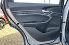 2022-audi-e-tron-55e-technik-station-wagon-small-31