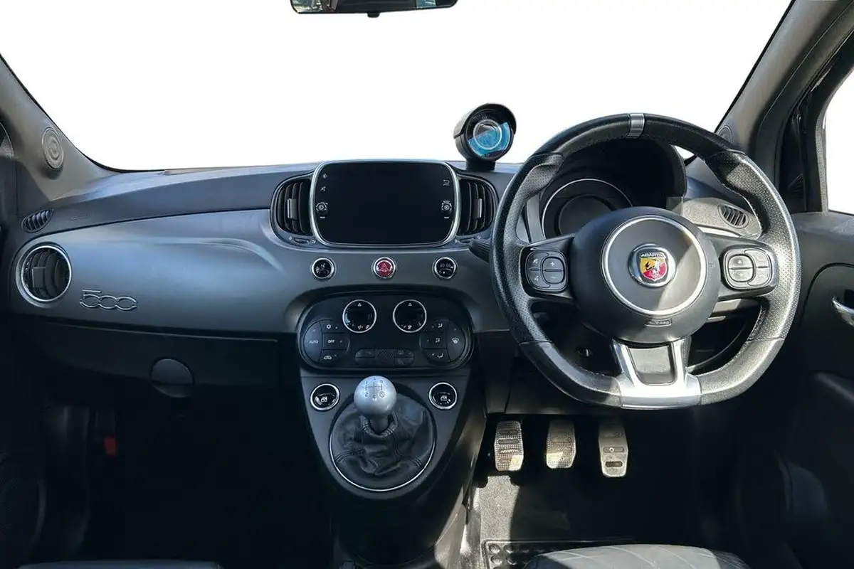 2021-abarth-595-14-tjet-turismo-big-8