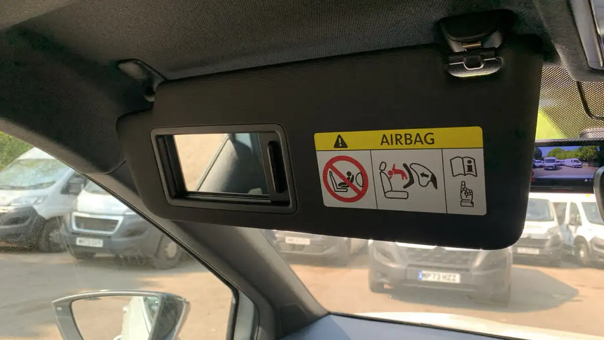 2020-seat-arona-10-tsi-xcellence-lux-115ps-big-33