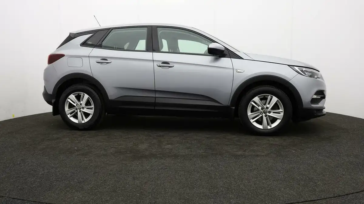 2020-vauxhall-grandland-x-12-se-big-27
