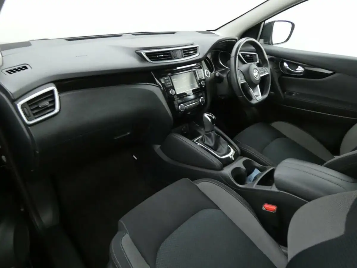 2021-nissan-qashqai-13-dig-t-n-connecta-158ps-xtronic-big-20
