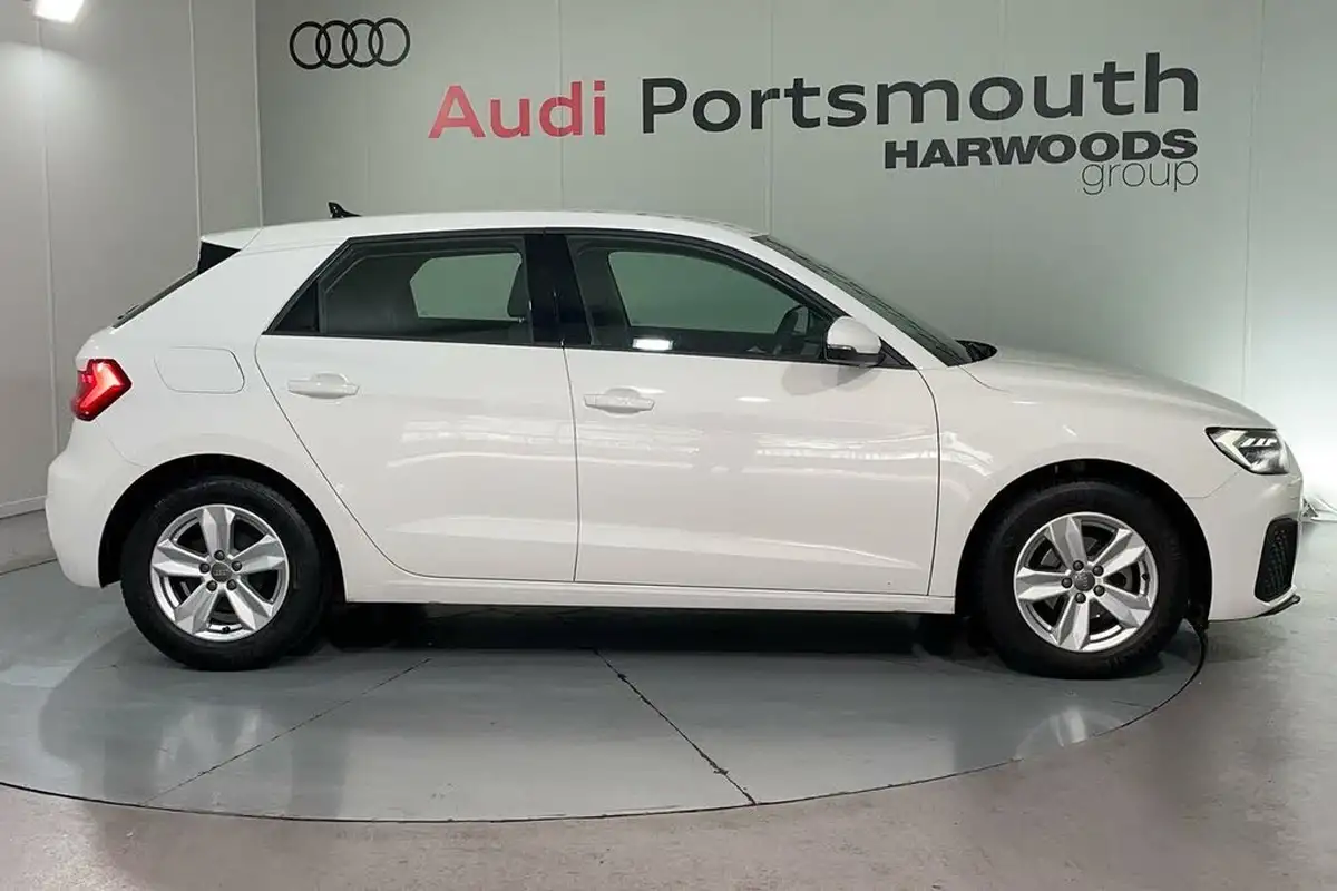 2020-audi-a1-10-25-tfsi-technik-big-3