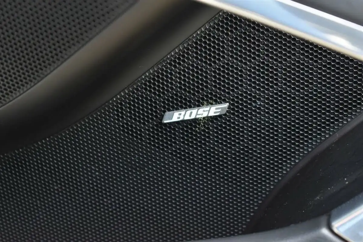 2015-porsche-911-38-carrera-s-coupe-pdk-big-40