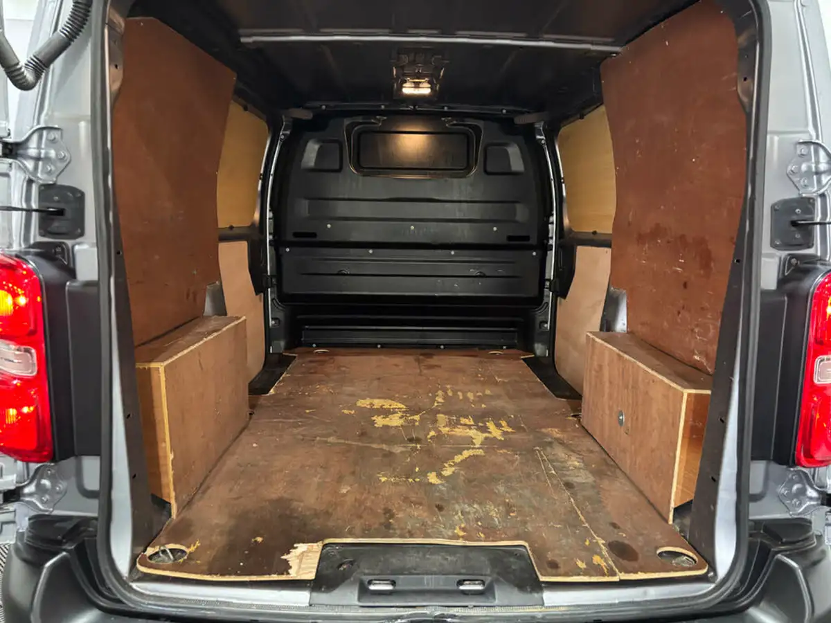 2022-vauxhall-vivaro-15td-2900-l1h1-dynamic-big-24