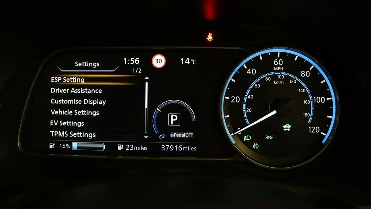 2022-nissan-leaf-e-n-connecta-39kwh-big-9