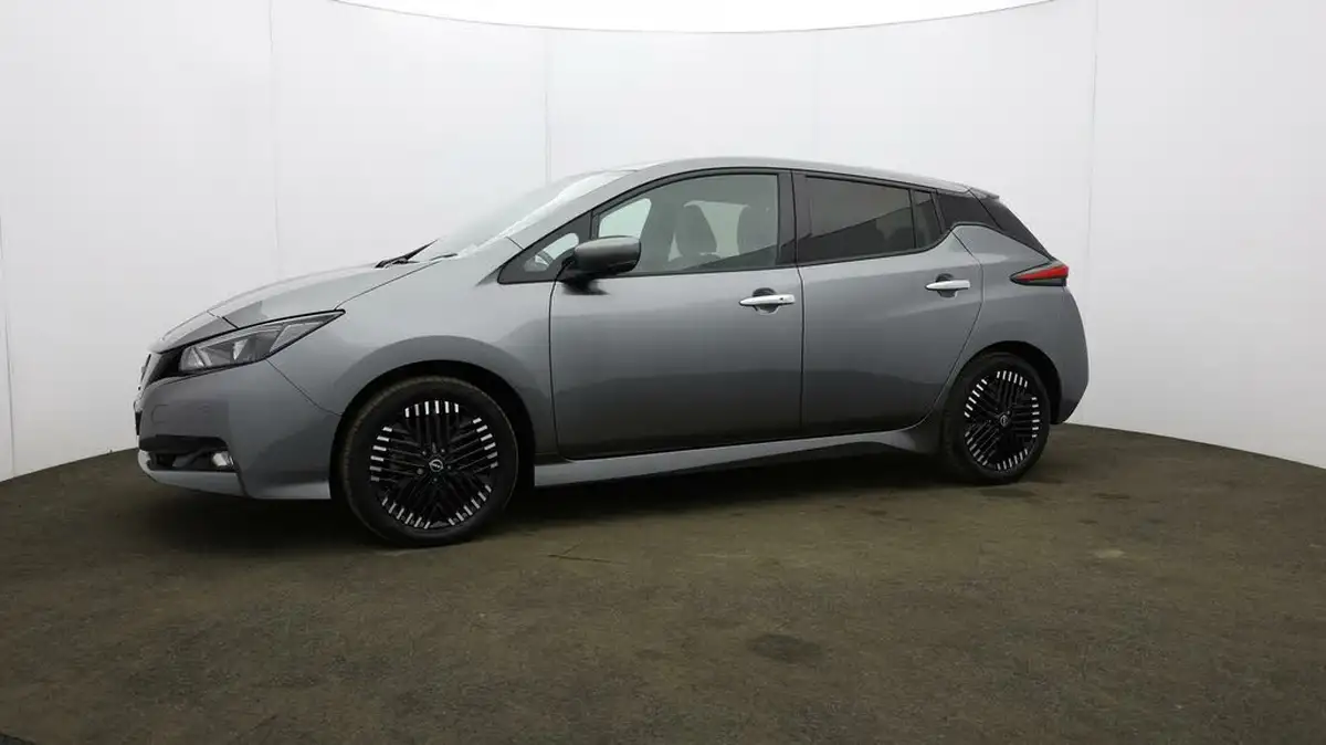 2022-nissan-leaf-e-n-connecta-39kwh-big-26