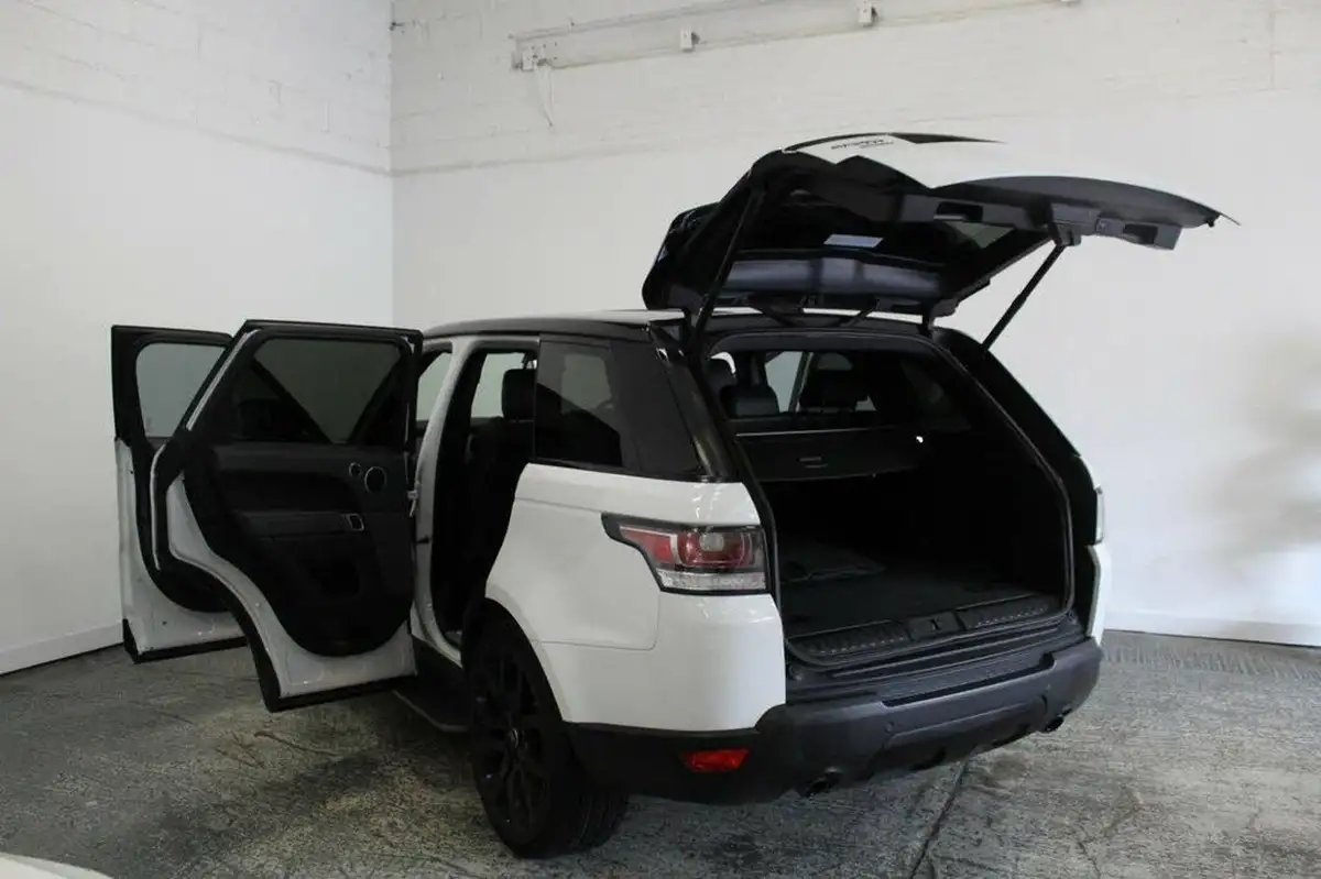 2015-land-rover-range-rover-sport-30-sd-v6-hse-dynamic-292ps-4x4-big-13