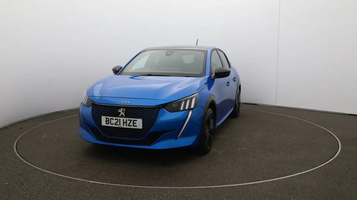 2021-peugeot-208-e-gt-50kwh-big-31
