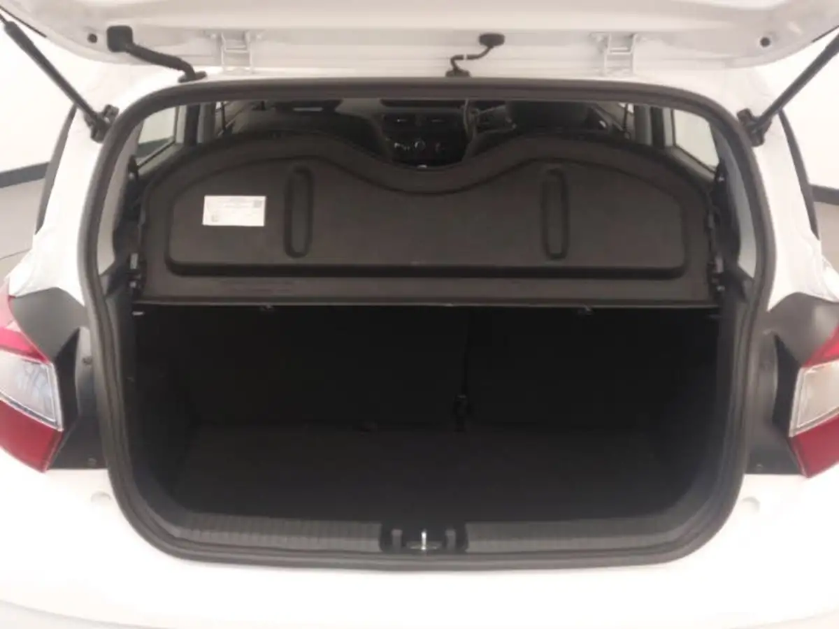 2024-hyundai-i10-10-advance-63ps-auto-big-7