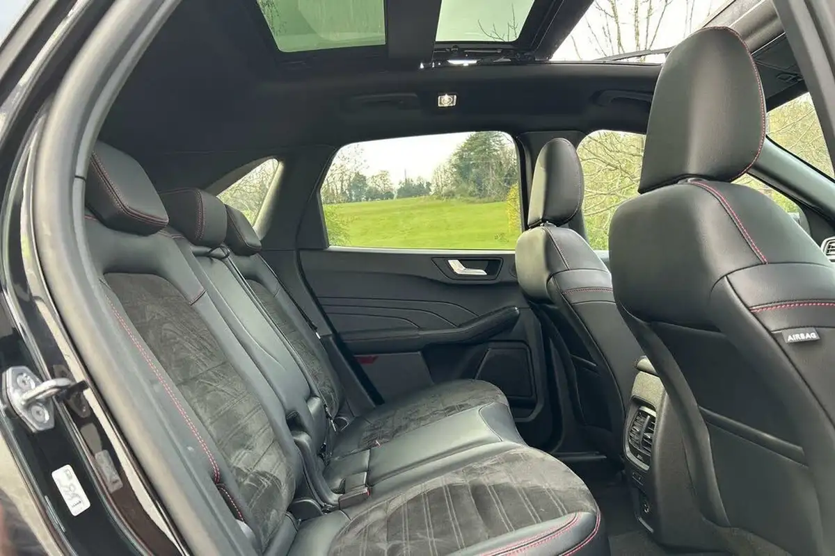 2022-ford-kuga-25t-st-line-x-edition-225ps-phev-big-9