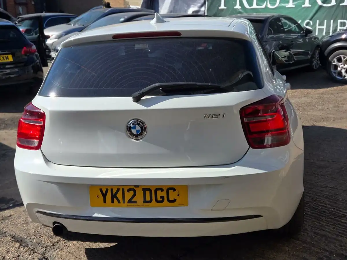 2012-bmw-1-series-big-14
