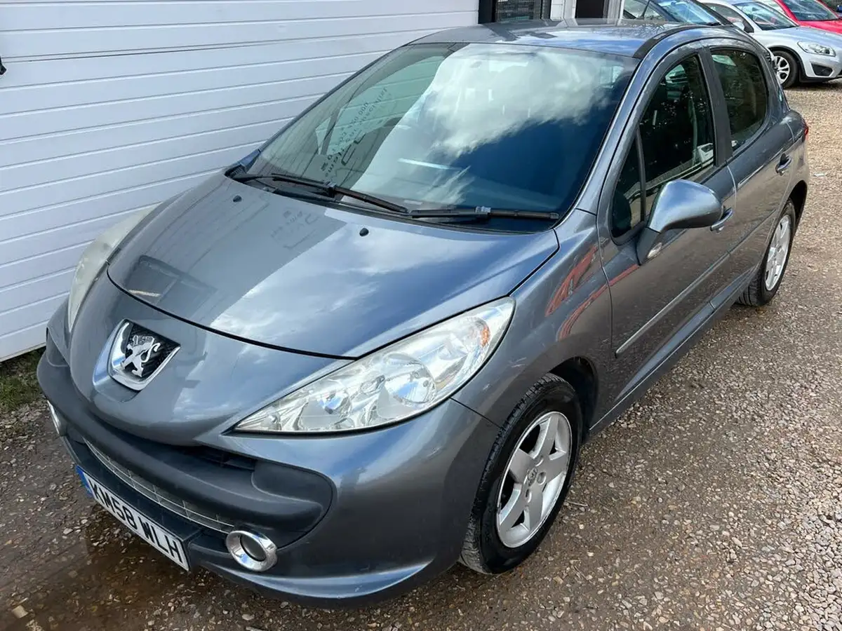 2008-peugeot-207-14-sport-5d-1360cc-big-5