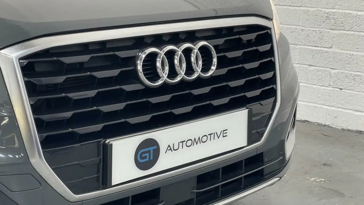 2020-audi-q2-16-30-tdi-technik-s-tronic-big-39