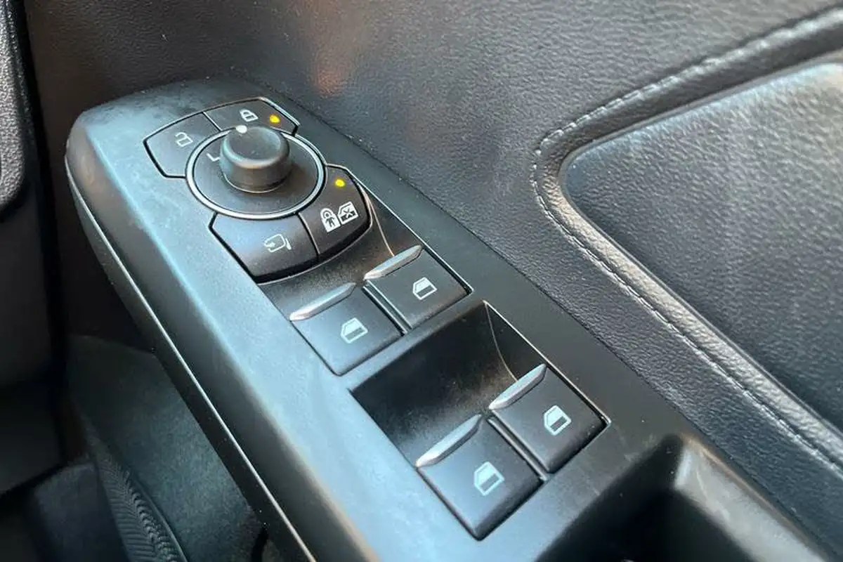 2021-ford-focus-10t-st-line-x-edition-155ps-hybrid-mhev-hatchback-big-15