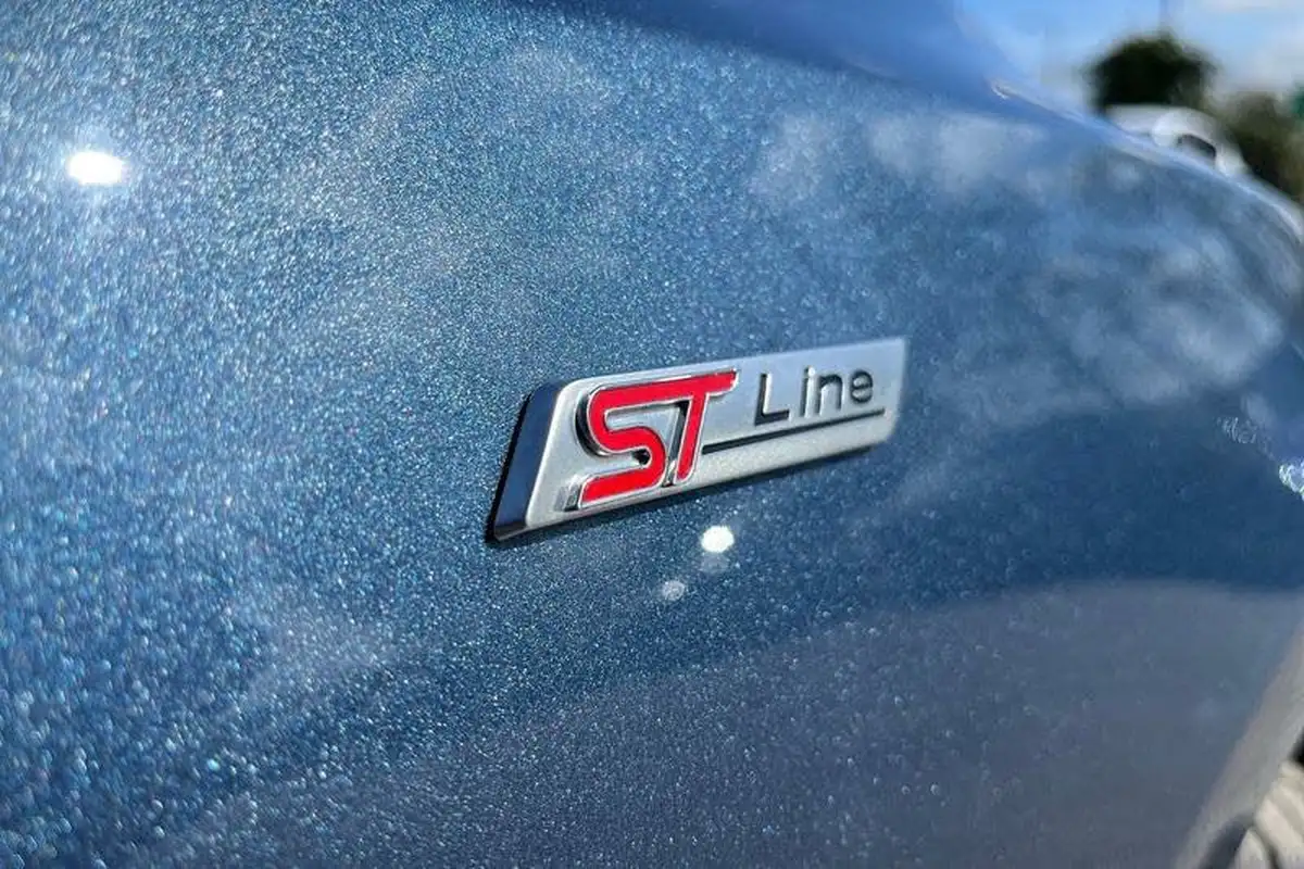 2021-ford-focus-10t-st-line-x-edition-155ps-hybrid-mhev-hatchback-big-39